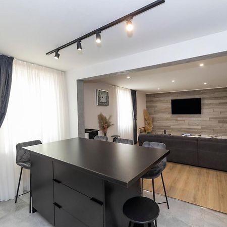 Nikky 2Br Apt. In Old Town Centre Zadar Exterior foto